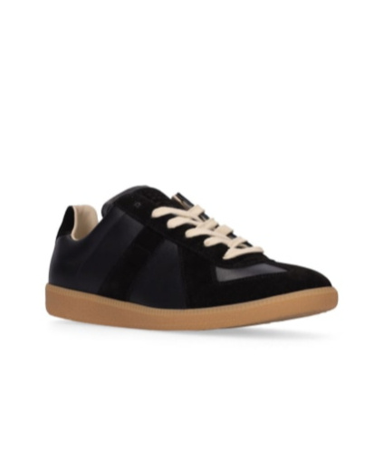 Maison Margiela Casual Low Top Sneakers With Suede Panels In Black