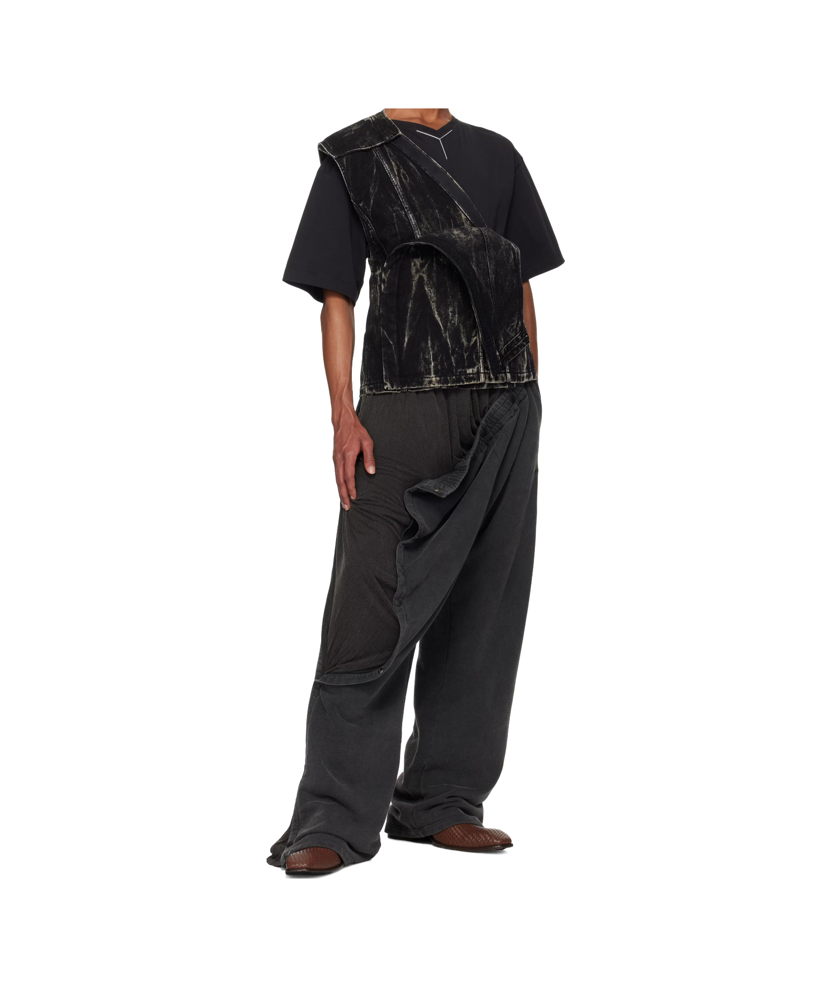 Y/project Snap-button Wide-leg Sweatpants In Black