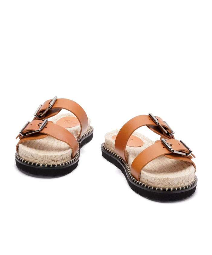 Shop Castaã±er Round Head Slippers In Brown