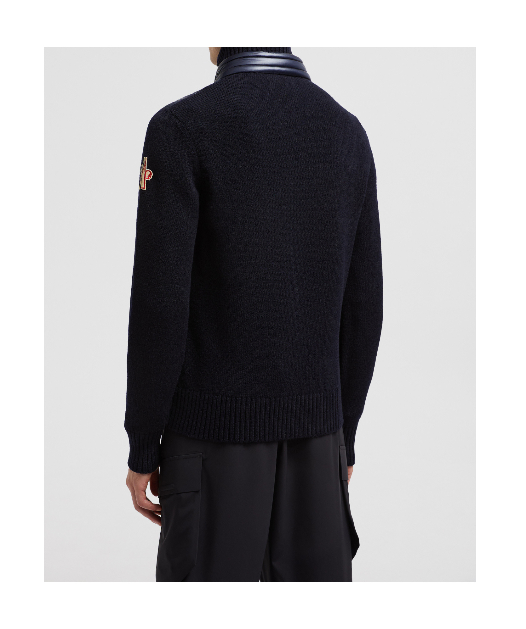 Moncler Long-sleeved Splicing Detail Down Jacket In Blue