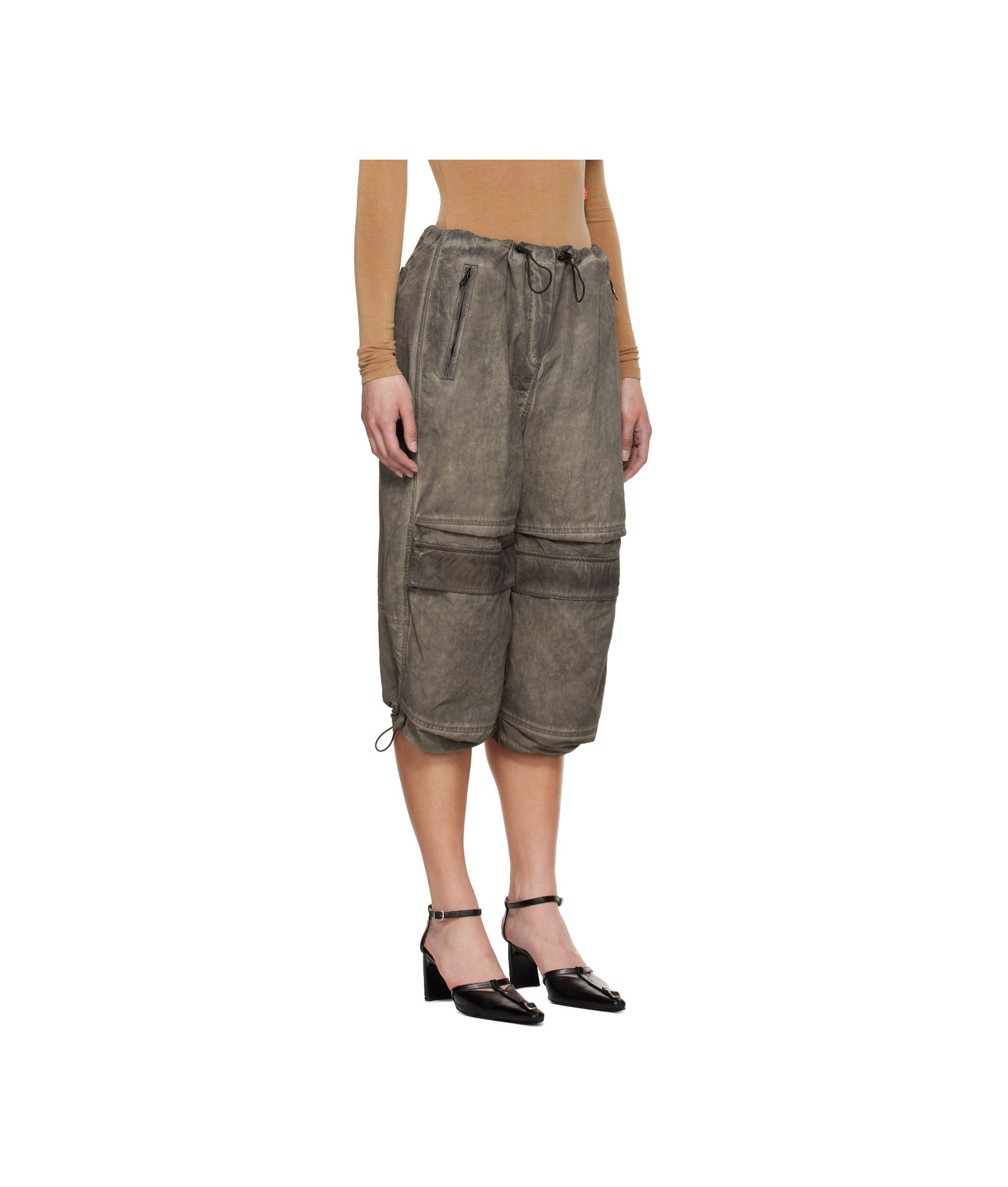 Diesel Gray P-dayetz-short-fem-q3 Trousers In Grey