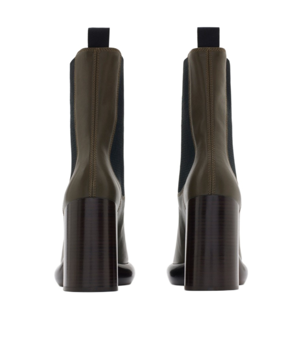 Burberry 95mm Wedge Chelsea Boots In Black