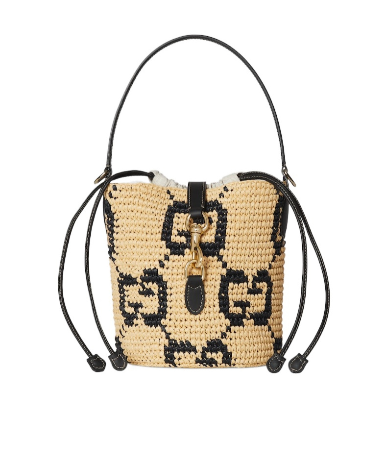 Gucci Gg Super Mini Bucket Bag In Natural And Black
