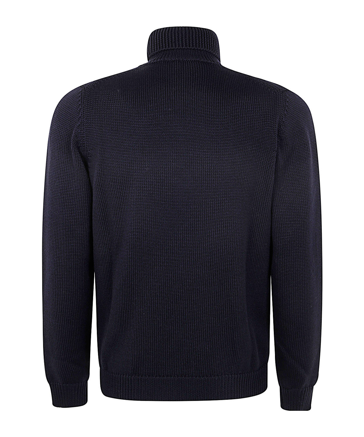 Nuur Turtleneck Sweater In Black
