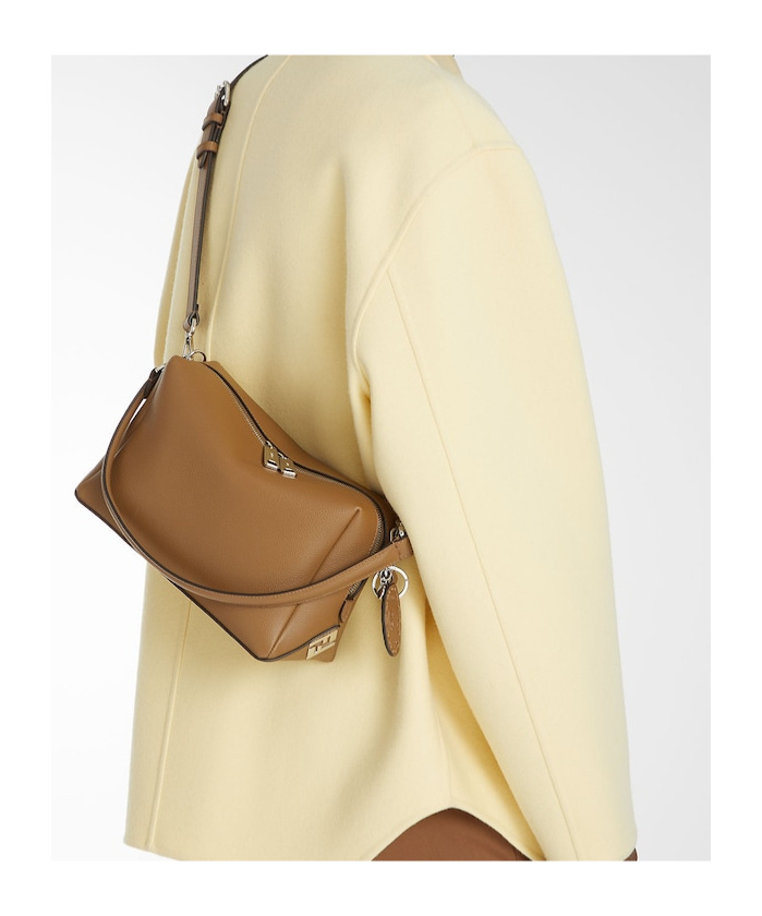Fendi Medium Lui Zip-fastening Shoulder Bag In Brown