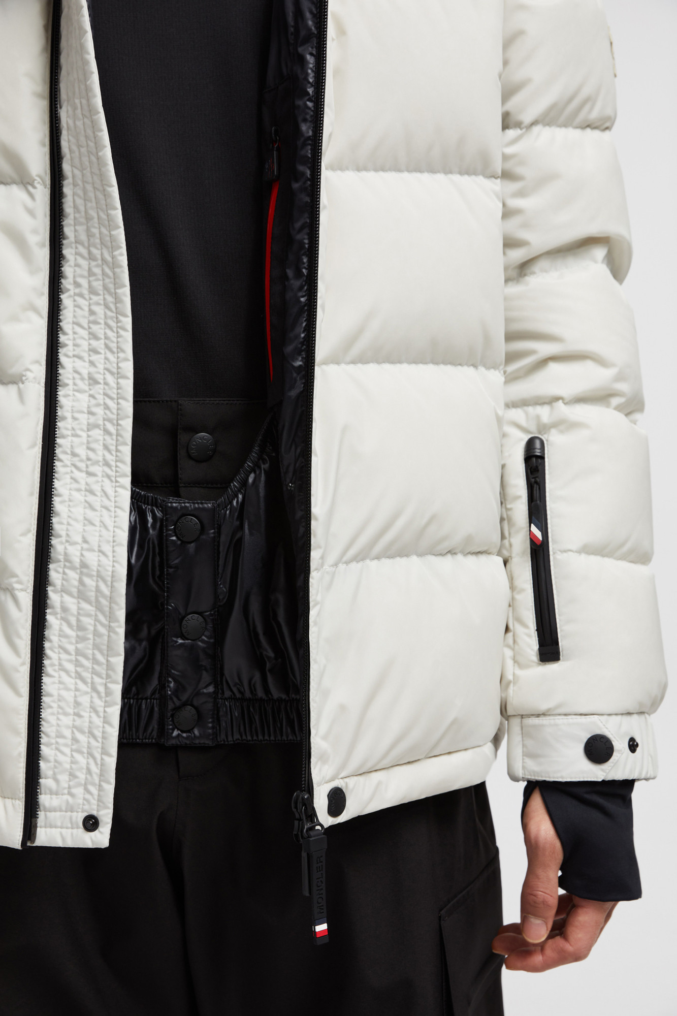 Moncler 'pramint' White Technical Nylon Down Jacket In White