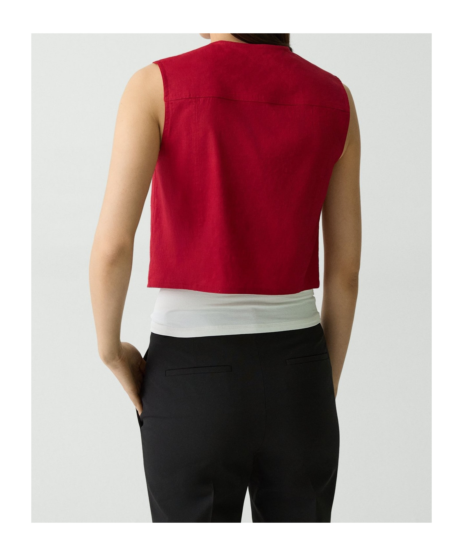 Theory Trucker Vest In Good Linen In Red