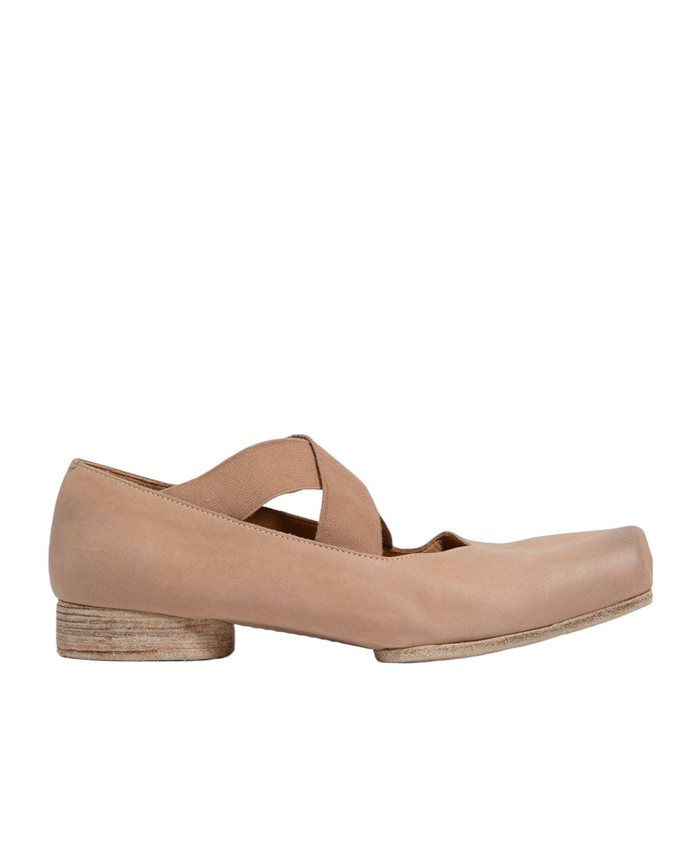 Uma Wang Ballerinas With Crossed Bands In Nude