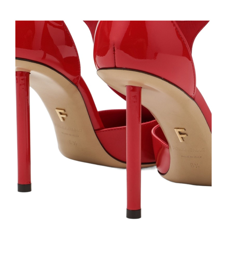 Ferragamo Lysandra 95 T-strap Pumps In Patent Leather In Red