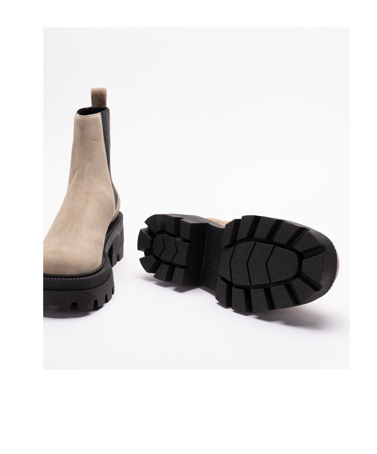 Sergio Rossi Round-head Short Boots In Black