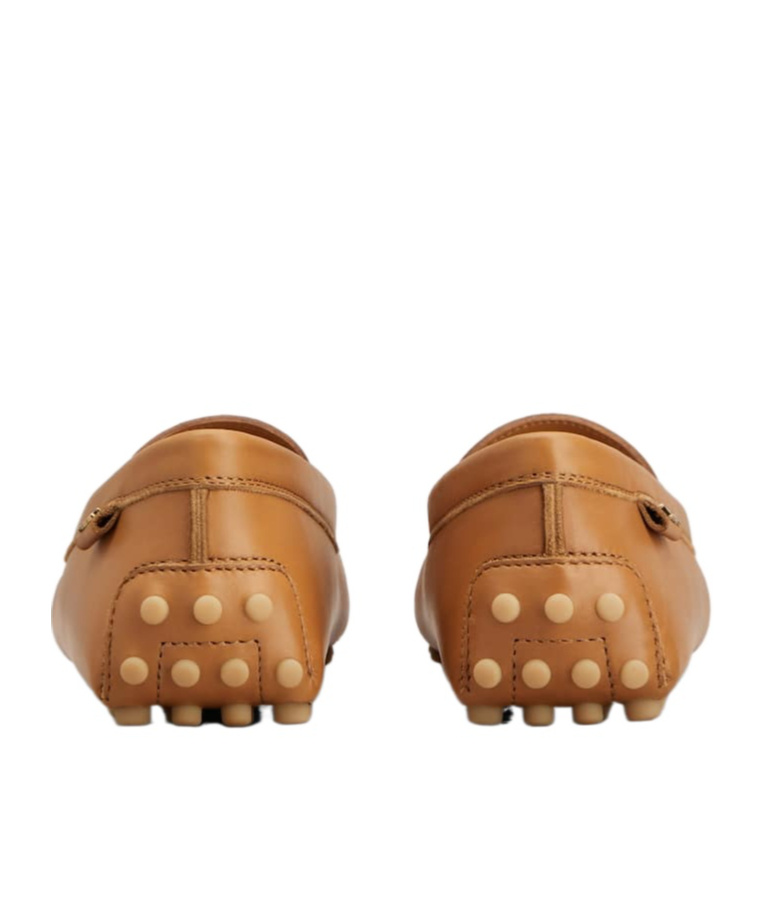 Tod's Round-head Minoccasin-bean Shoes In Brown