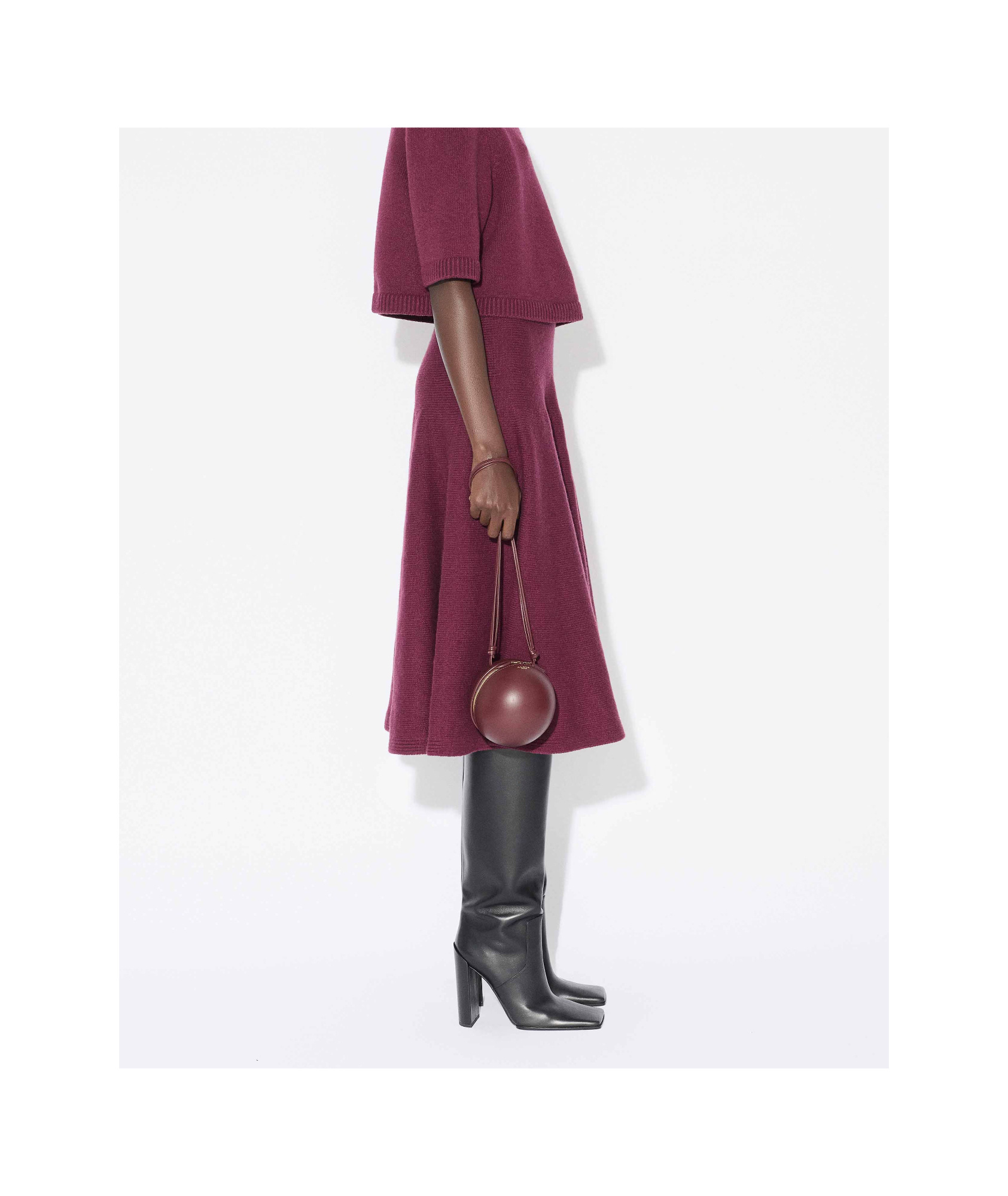 Alaïa Pleated Knitted Cashmere-blend Midi Skirt In Burgundy
