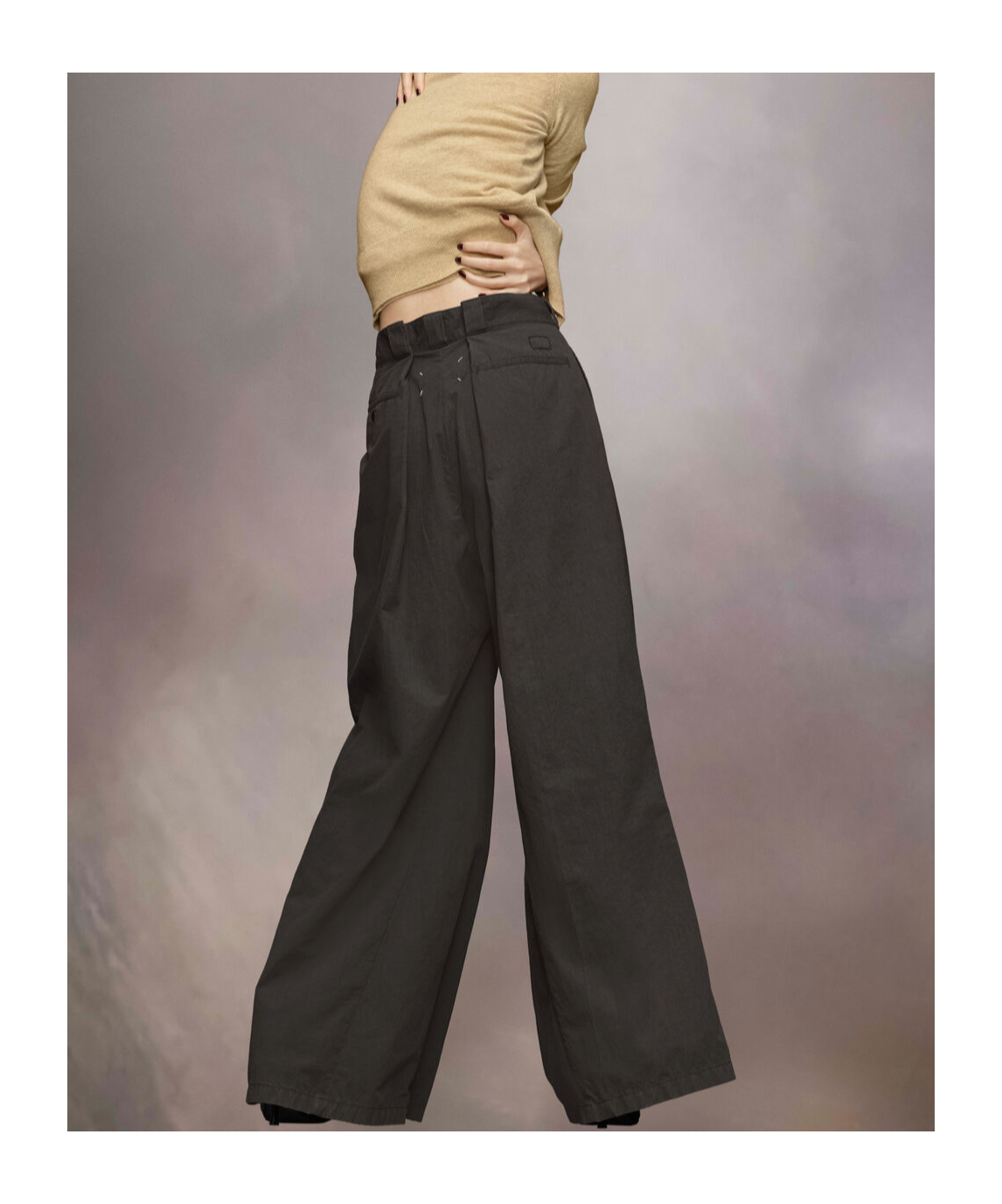 Maison Margiela Pleat Trousers In Black