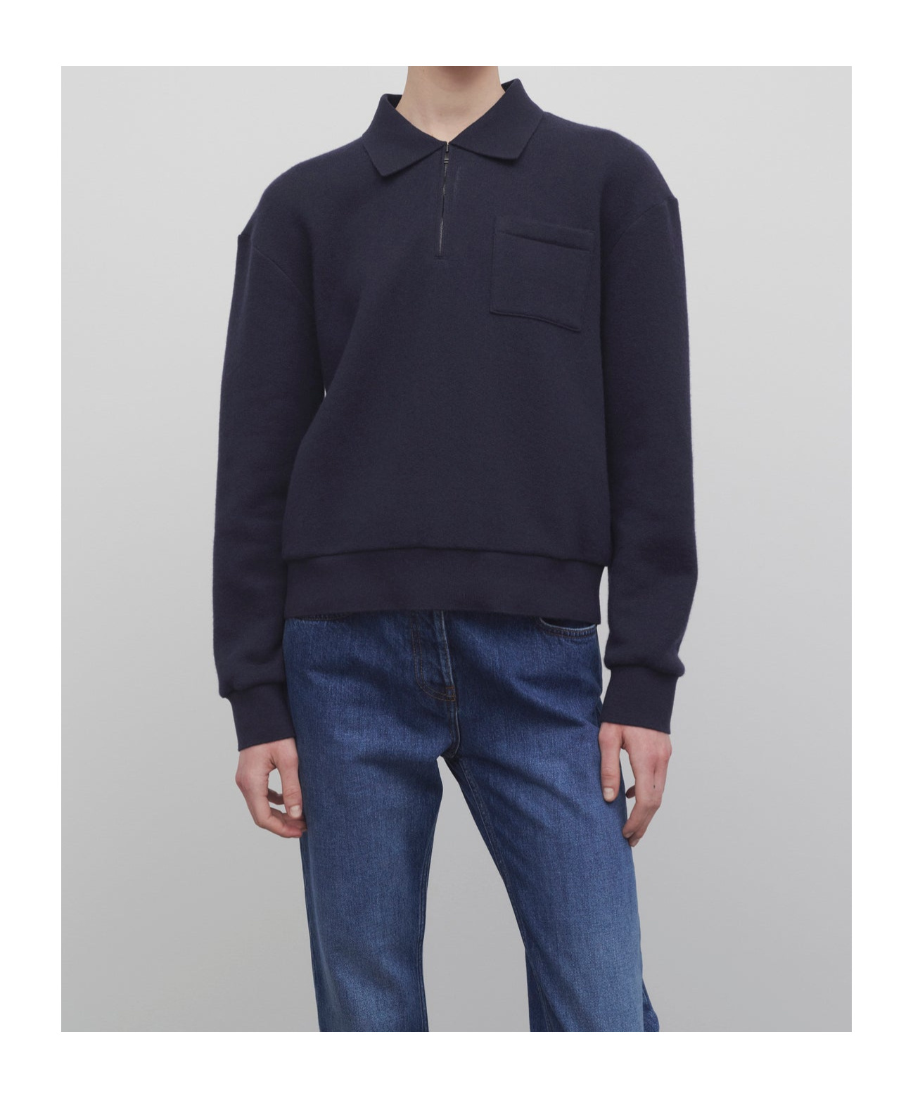 The Row Long-sleeved Cashmere Sweater In Black