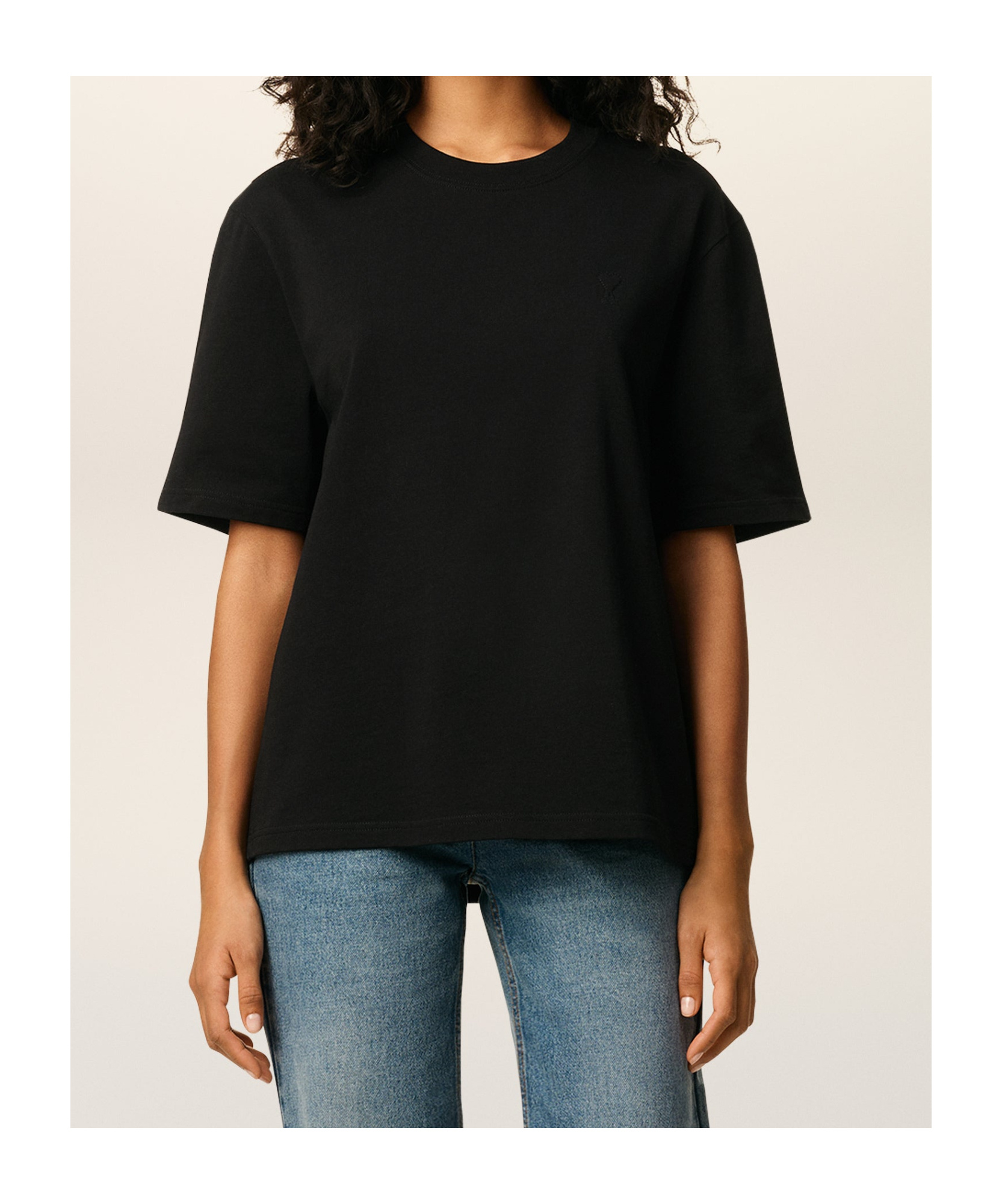 Ami Alexandre Mattiussi Relaxed Fit Black T-shirt With Subtle Embroidery In Black
