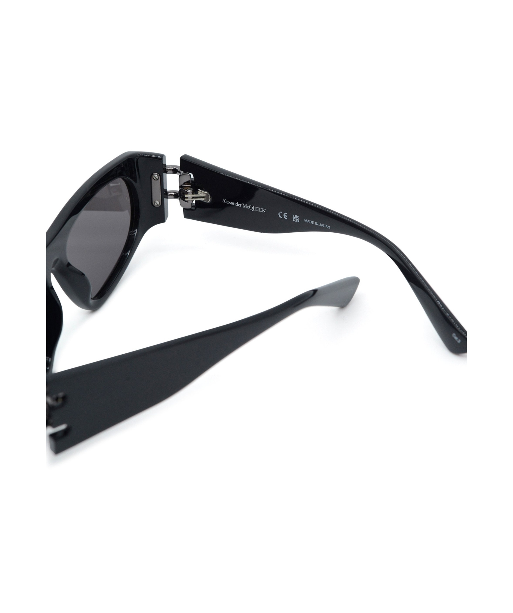 Alexander Mcqueen Arm Branding Sunglasses In Black