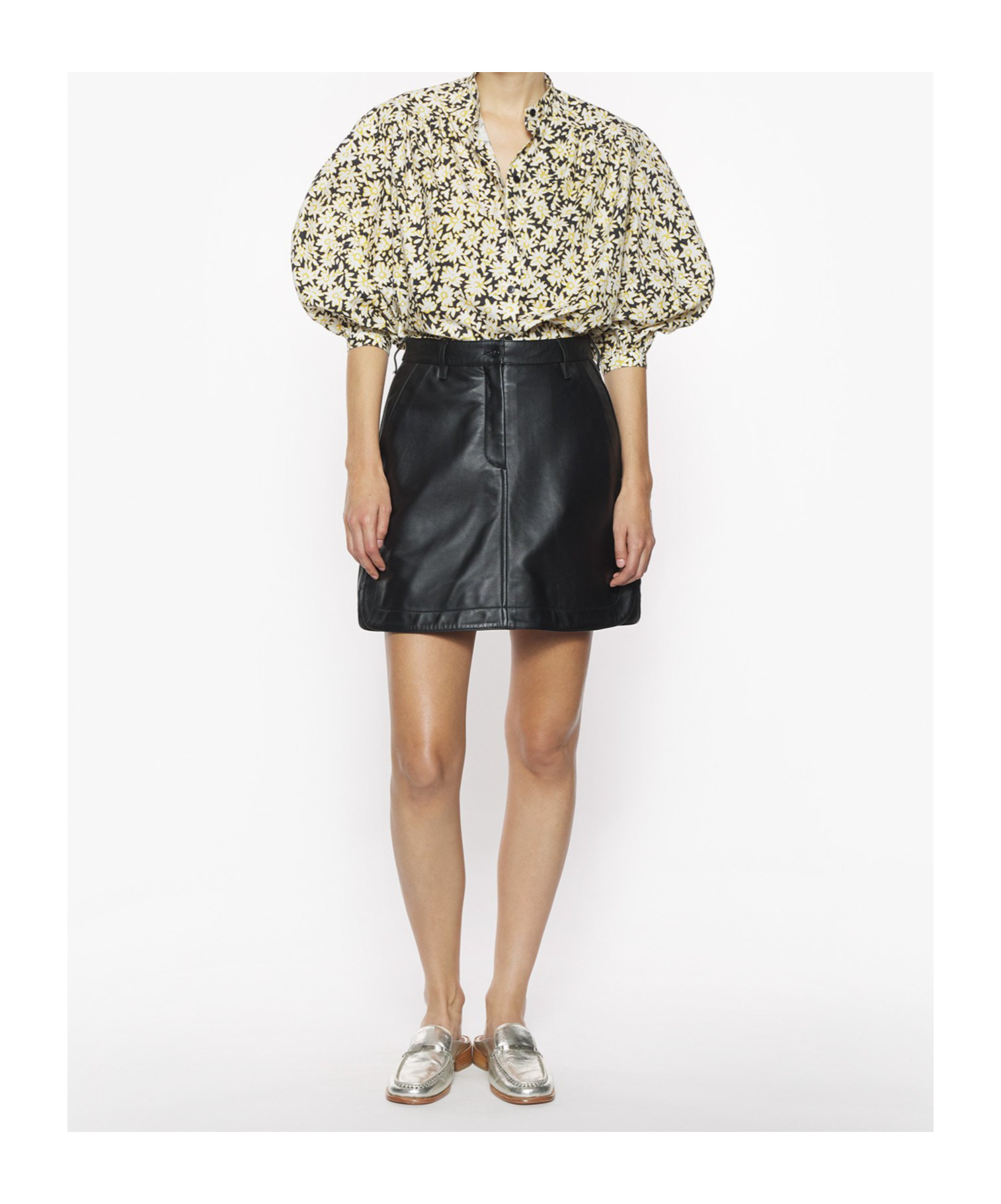 Maison Kitsuné Leather Skirt In Black