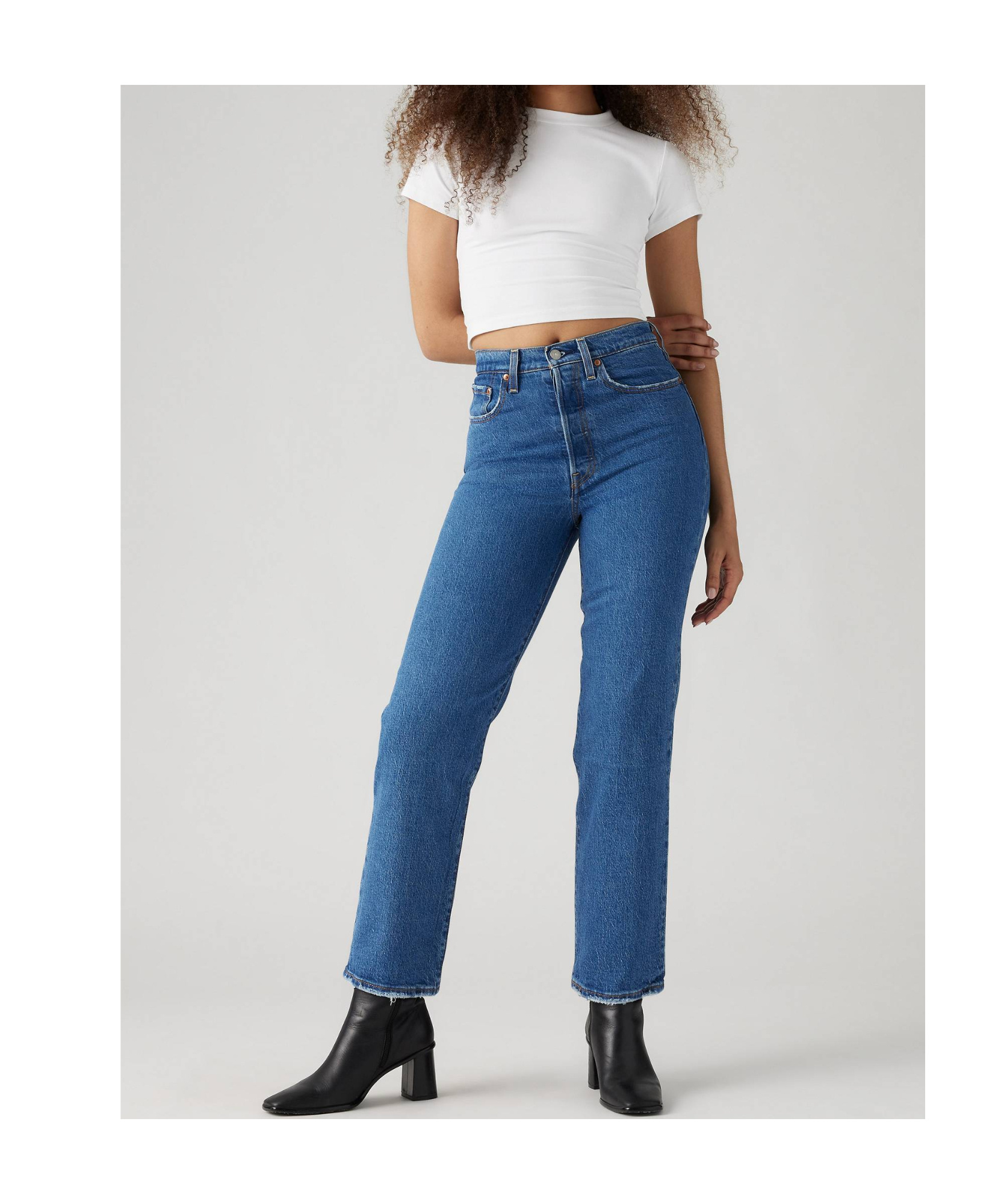 LEVI'S LOOSE-FIT JEANS 