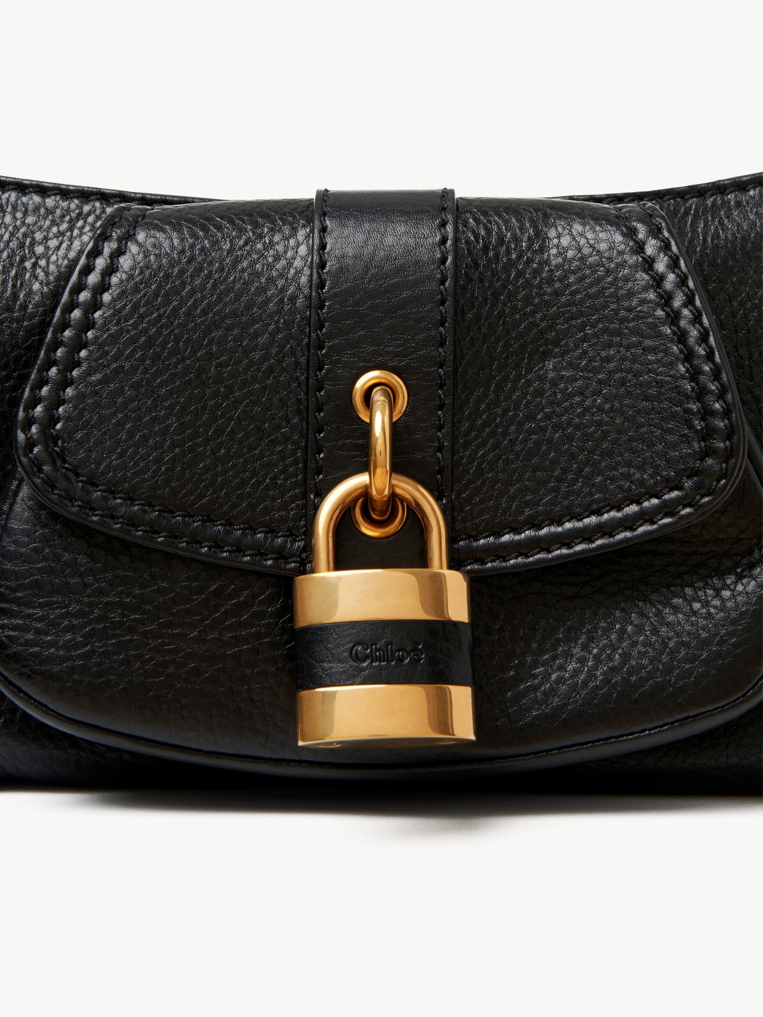 Shop Chloé The 99 Shoulder Bag In Black