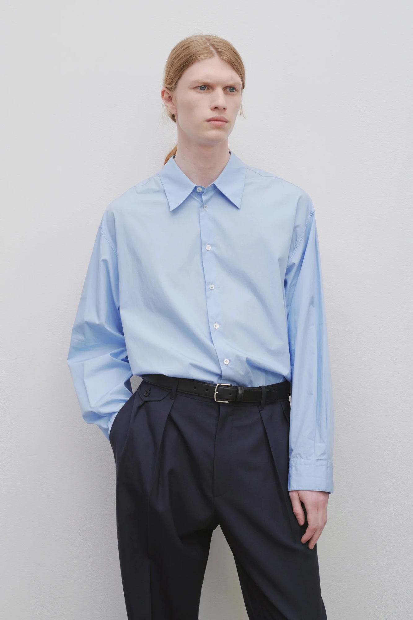 The Row Lukre Long-sleeved Shirt In Blue