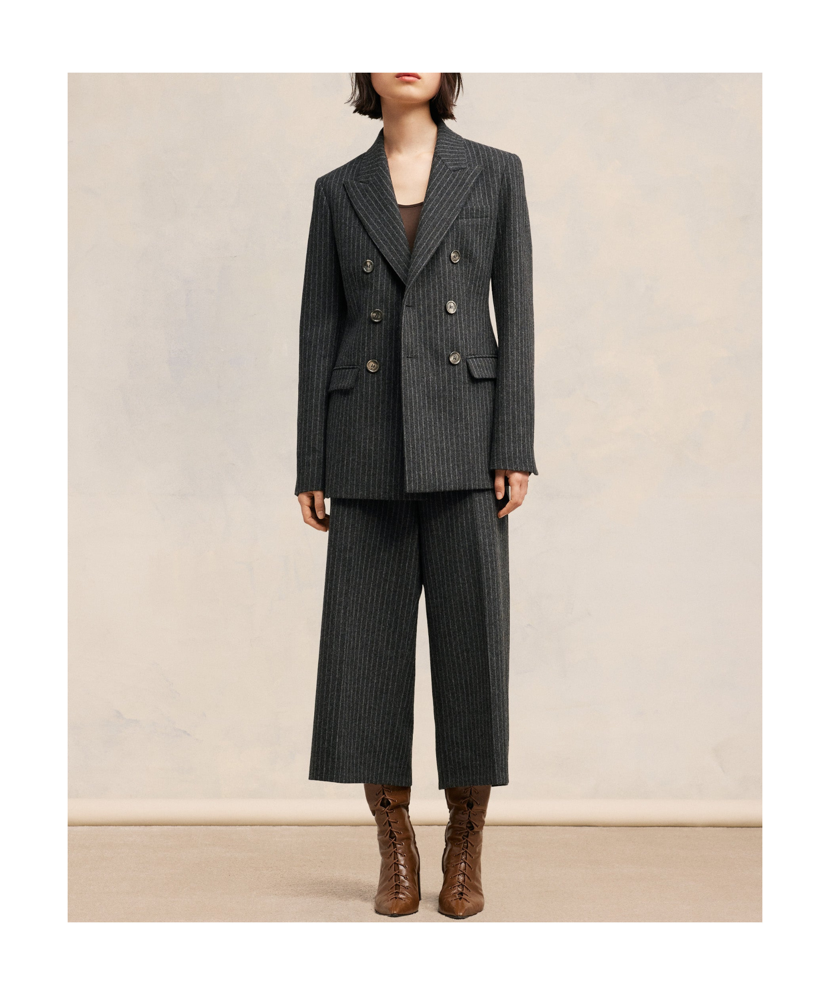 Ami Alexandre Mattiussi Tailored Jacket With Double-breasted Button Detailing In Black