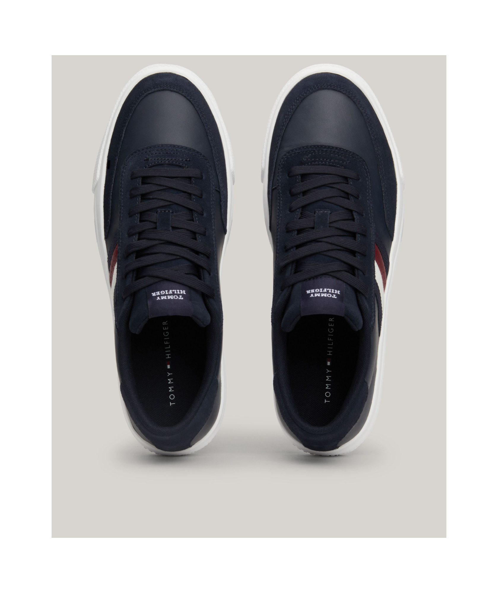 Tommy Hilfiger Round Head Low-cut Casual Shoes In Black