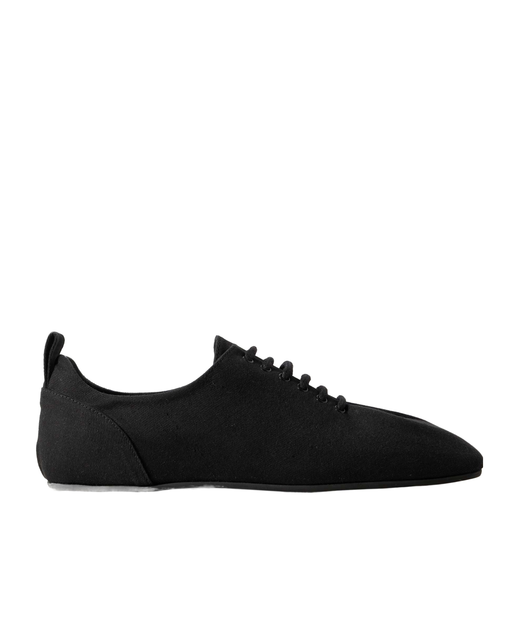 Totême Square Toe Flats In Black
