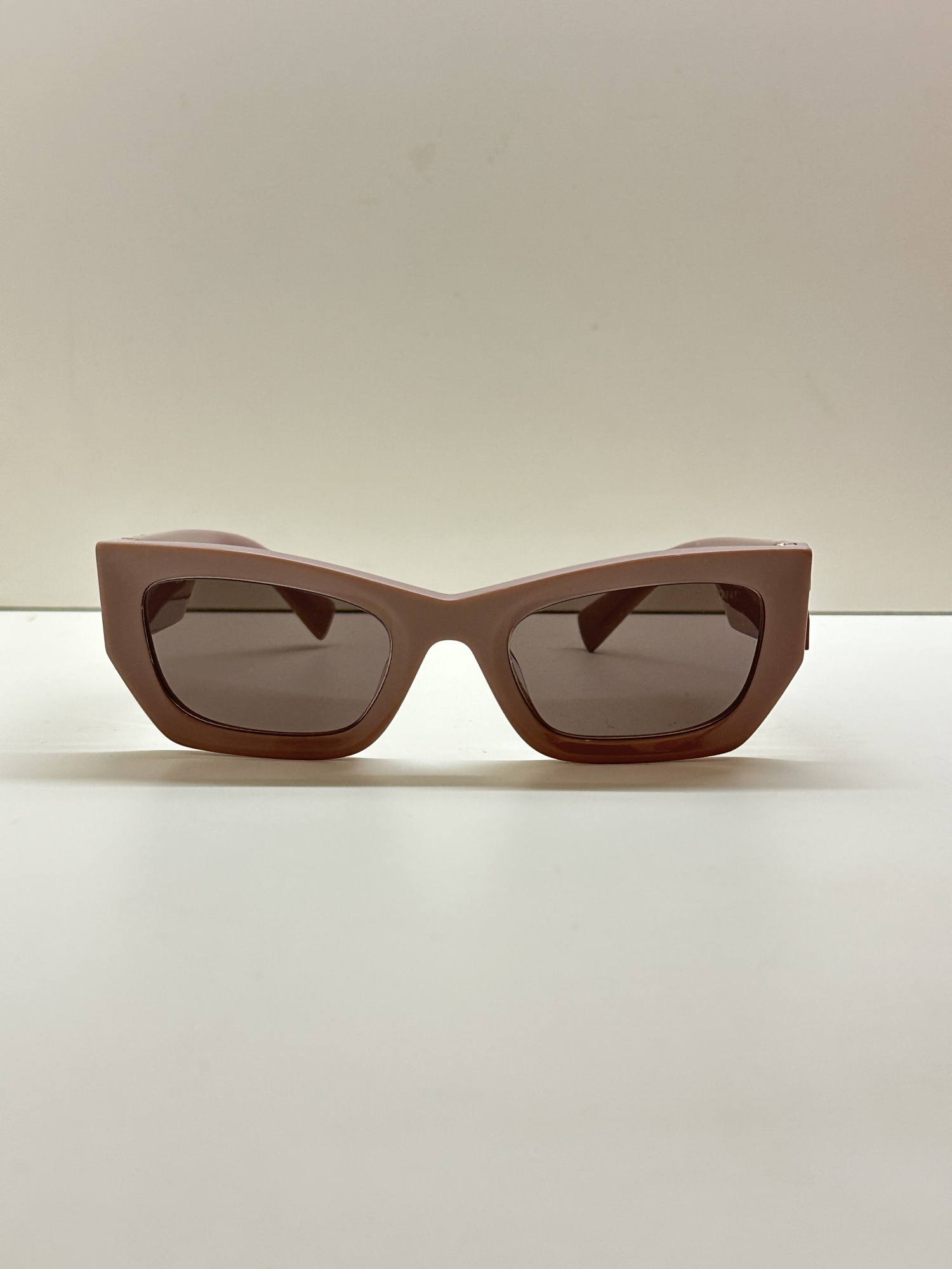 Miu Miu Logo-plaque Rectangular Sunglasses In Pink