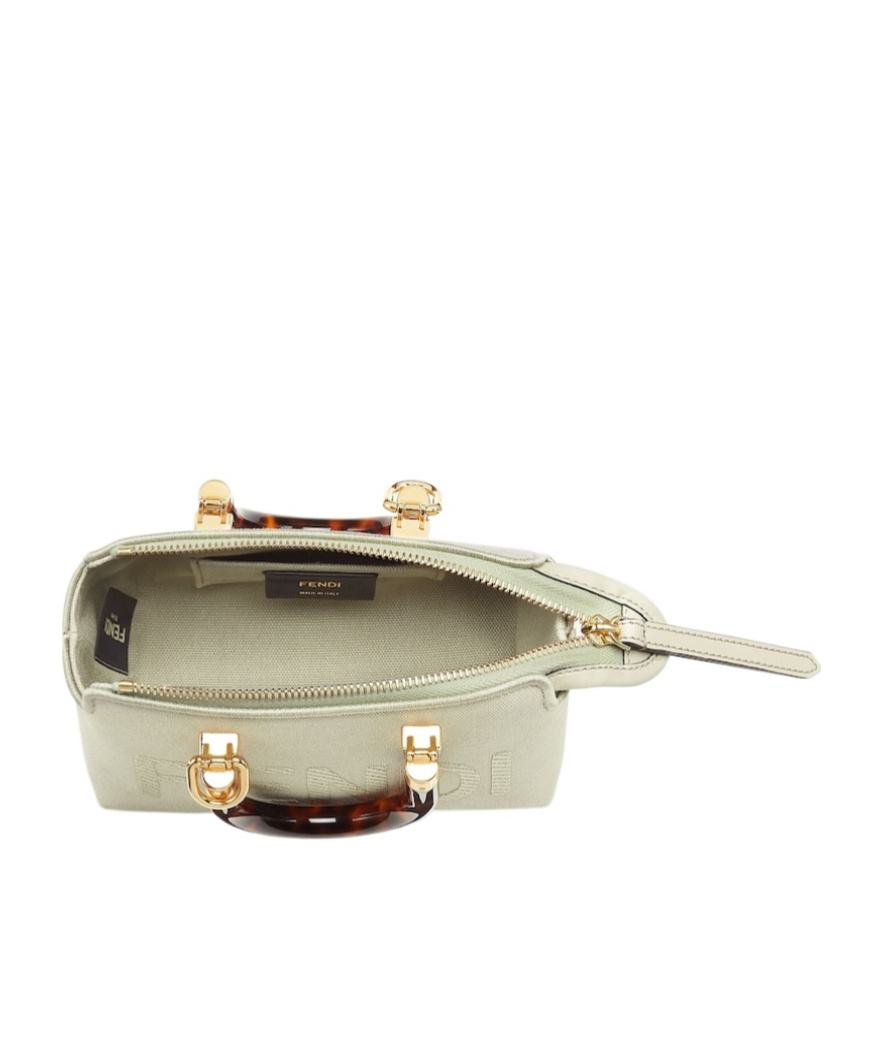 Fendi Logo Shoulder Bag In Green