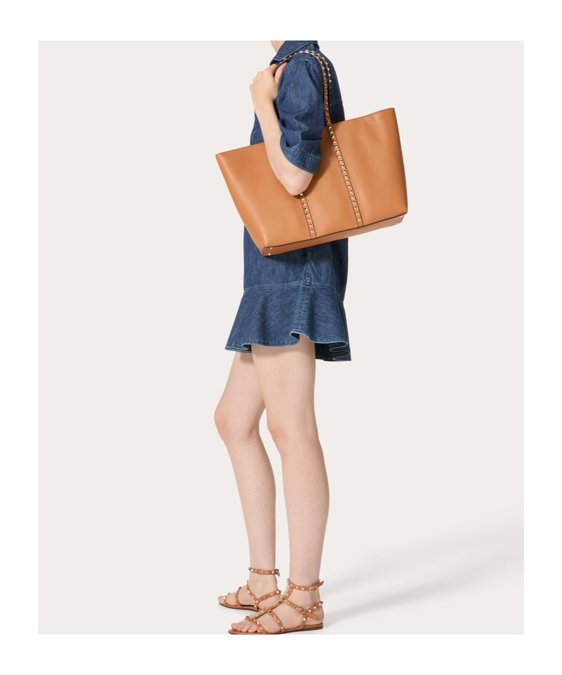 Valentino Rockstud Shoulder Bag In Almond Beige