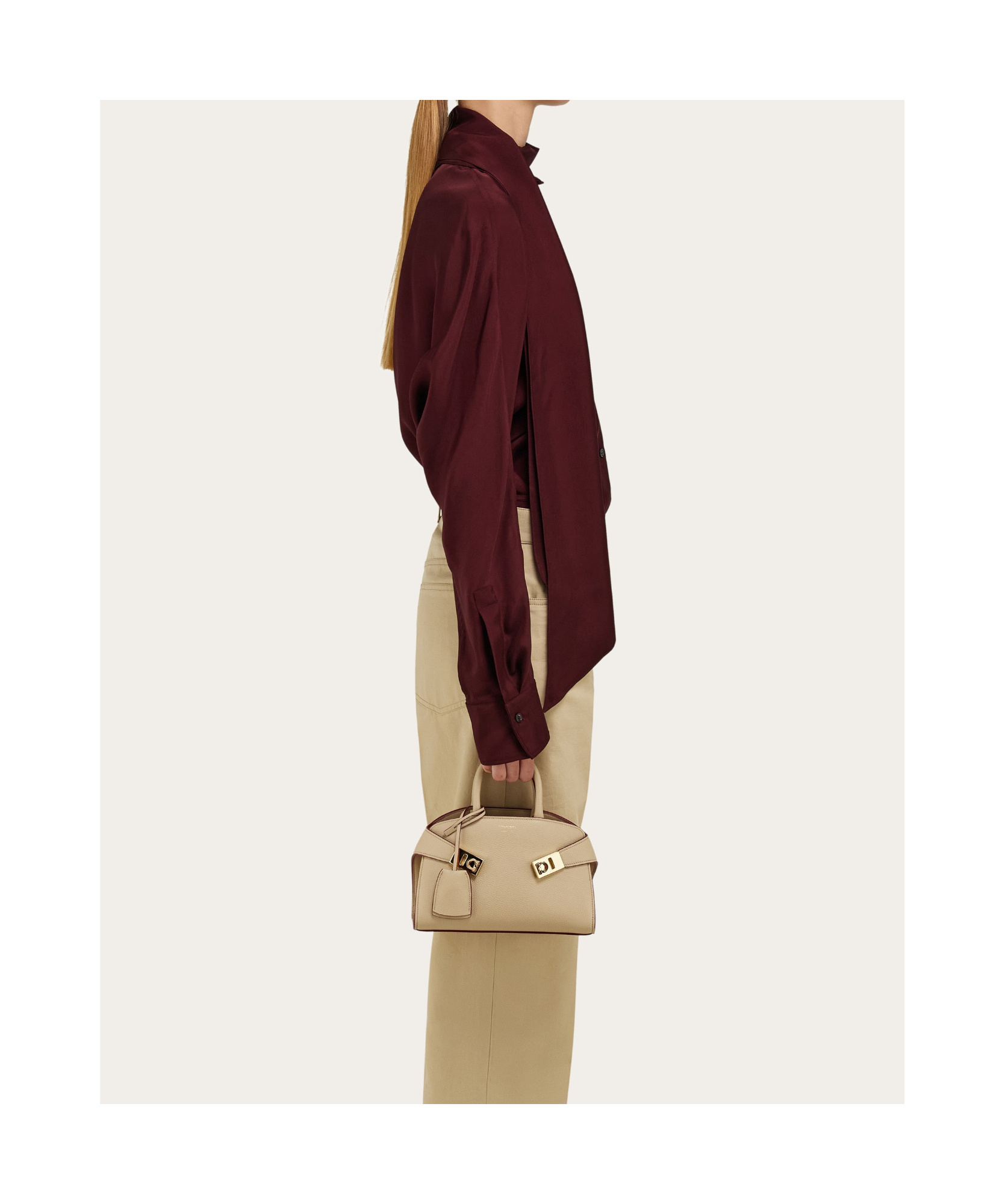 Ferragamo Hug Mini Bag In Nude