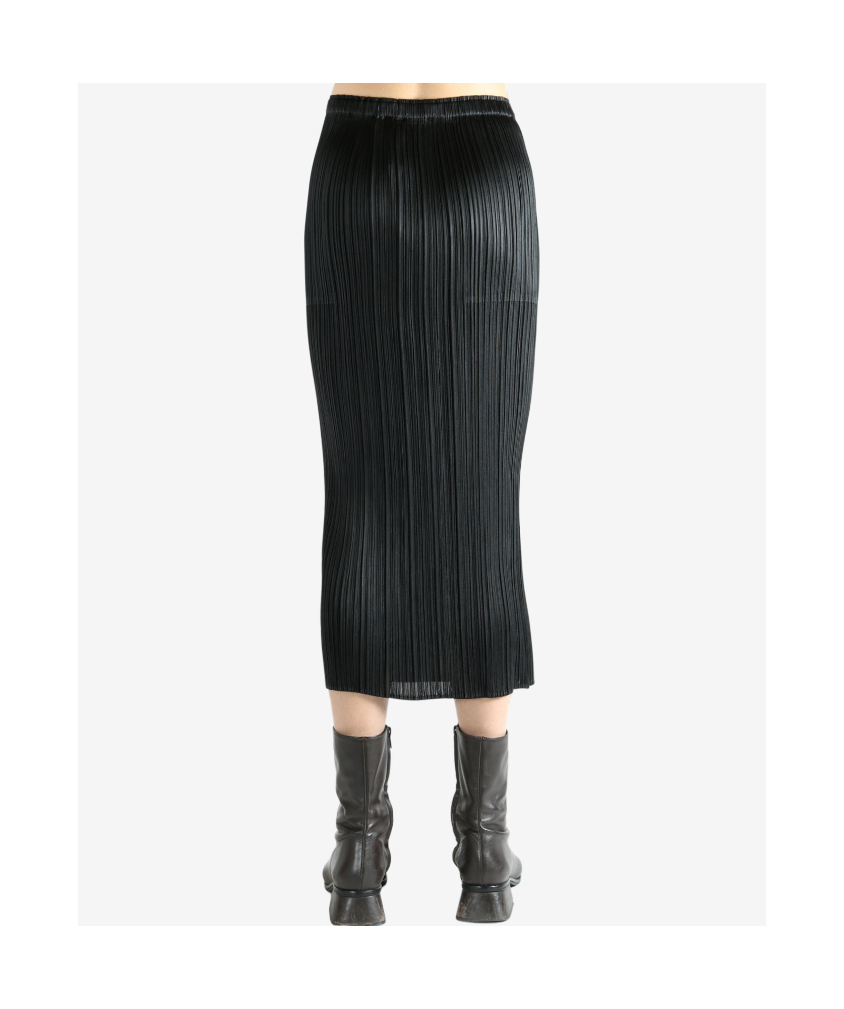 Issey Miyake Pleated Midi Skirt In Black
