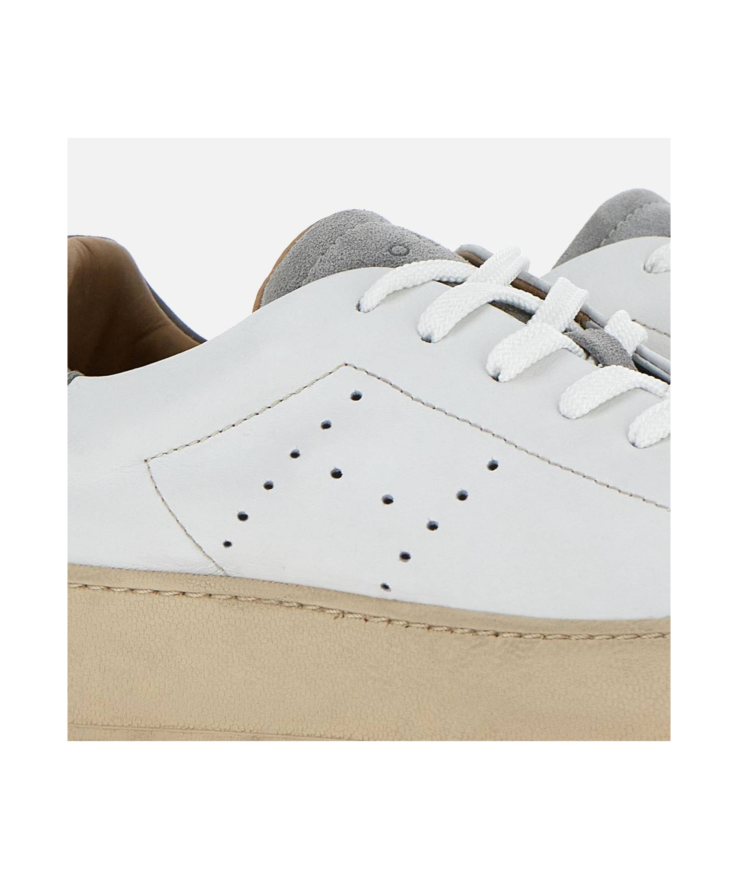 Hogan H672 Round Toe Lace-up Sneakers In White