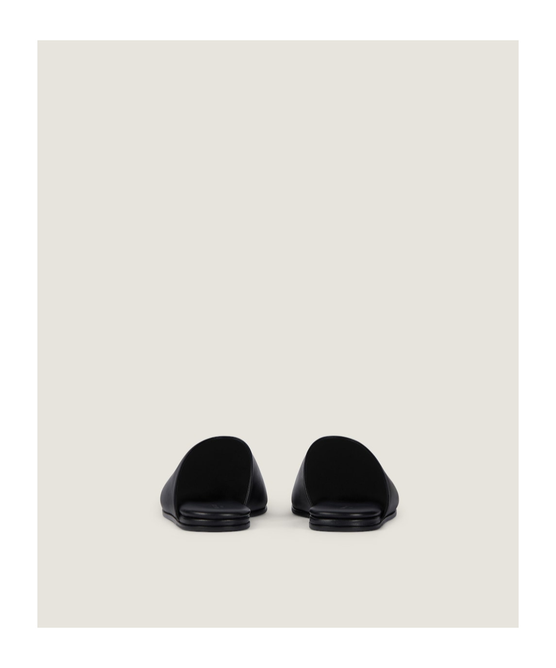 Givenchy Label Flat Mules In Nappa Leather In Black