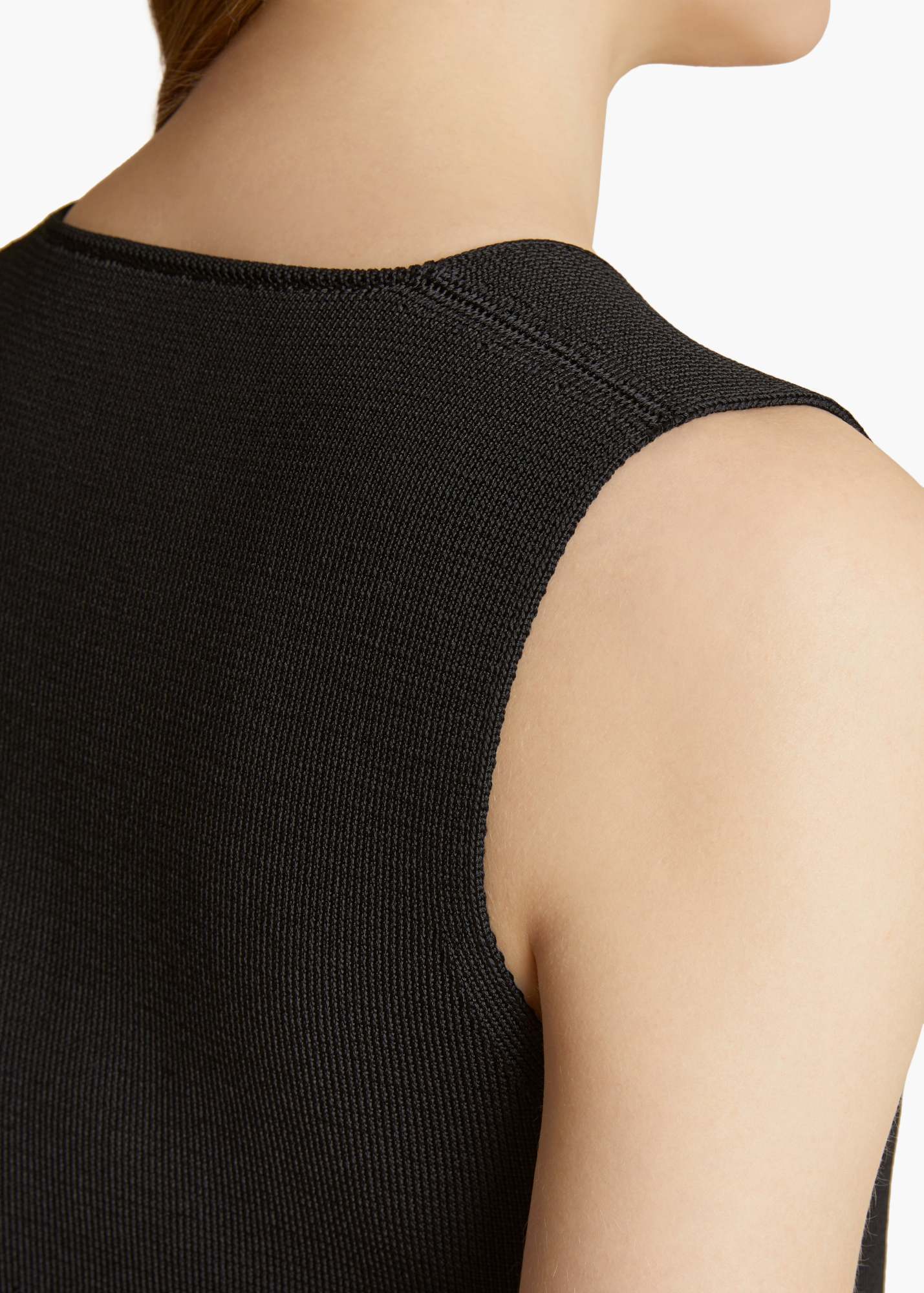 Khaite Sleeveless Vest In Black