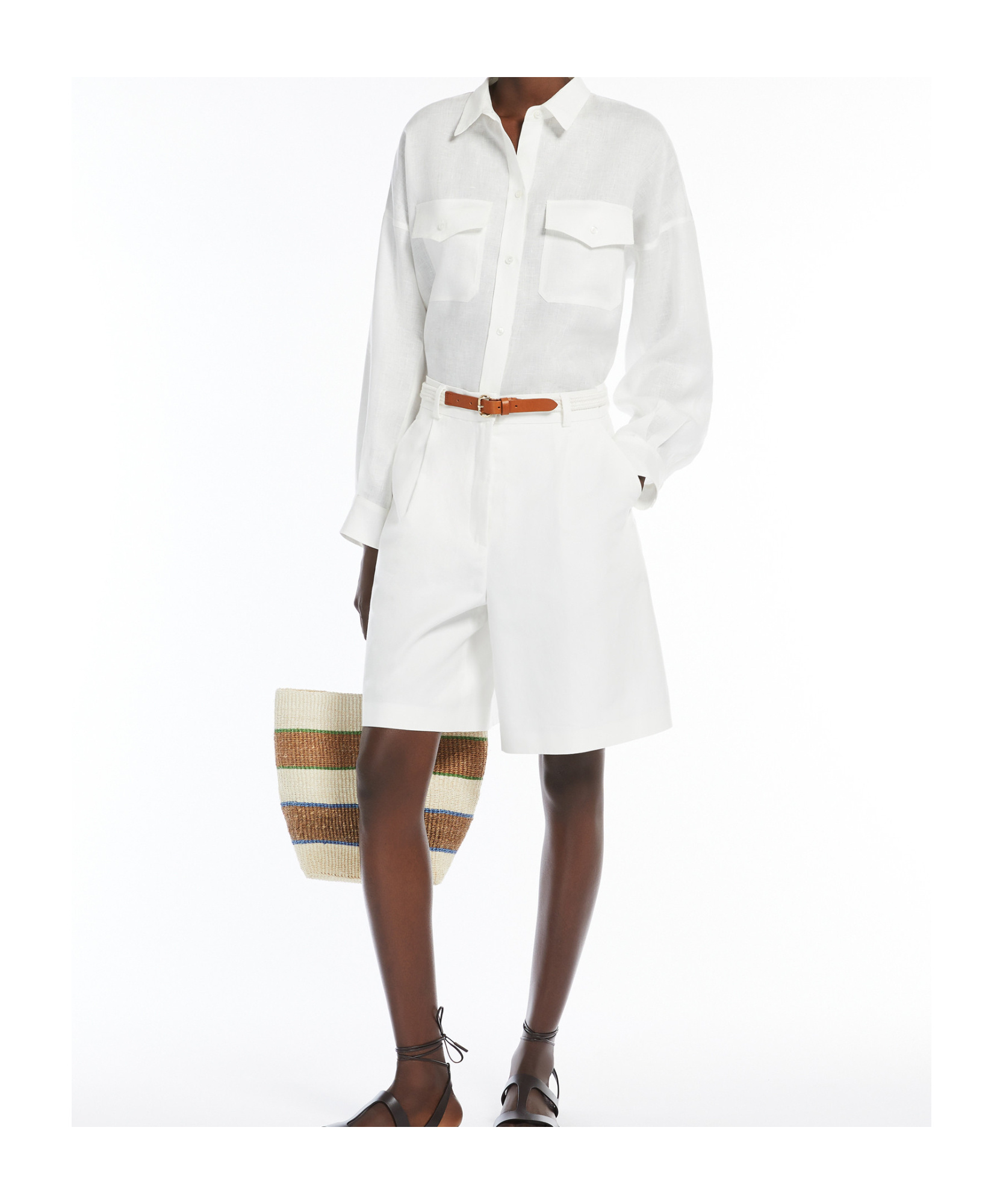 Weekend Max Mara Belt Loop Shorts In White