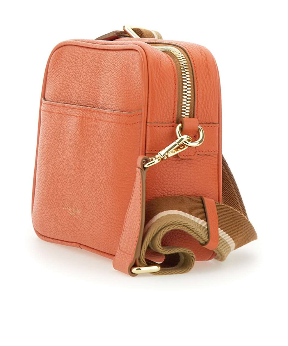 Gianni Chiarini Logo Stamp Zipped Shoulder Bag In Red