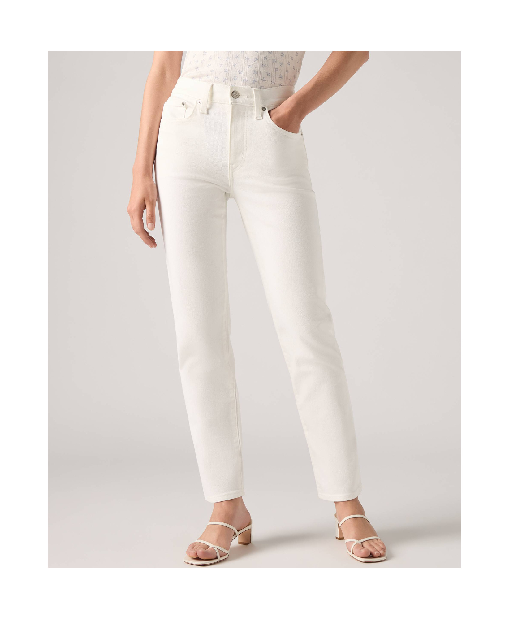 Levi's 724 High Rise Straight Jeans In Cloud Dancer Denim-white