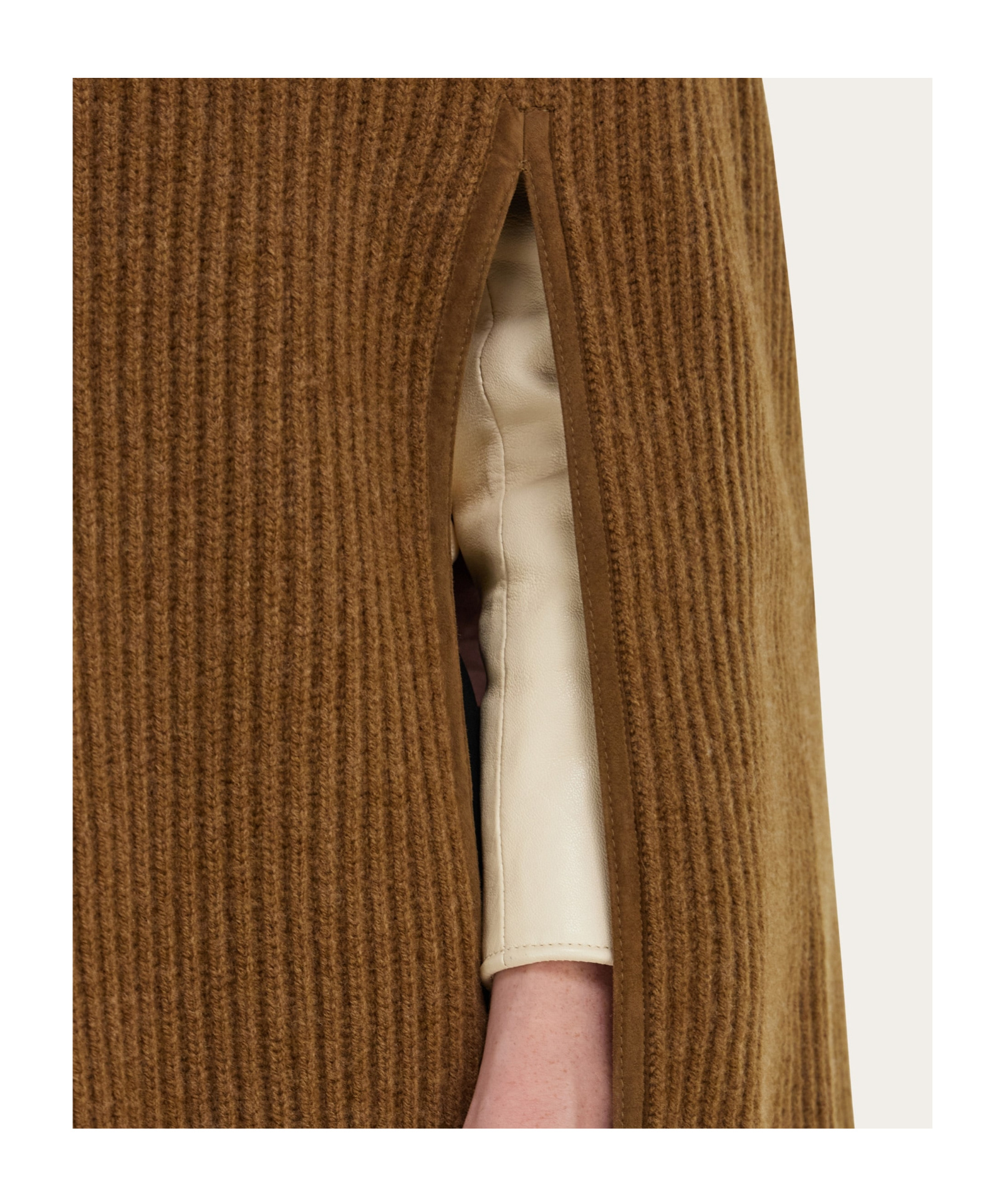 Ferragamo Cashmere Blend Cape In Brown