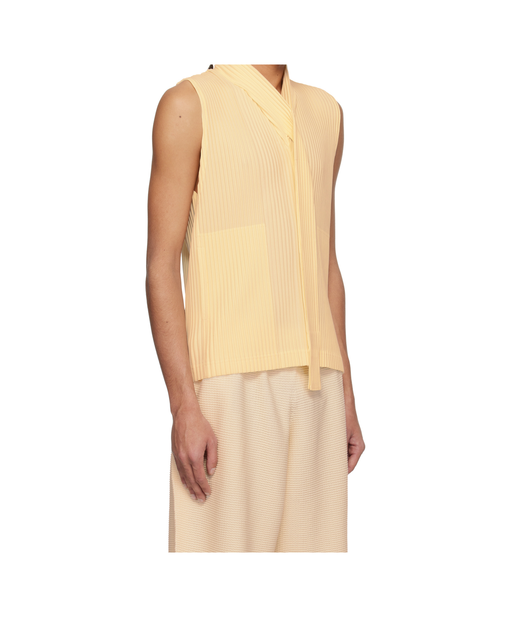 Issey Miyake Off-white Turbine Vest In Nude