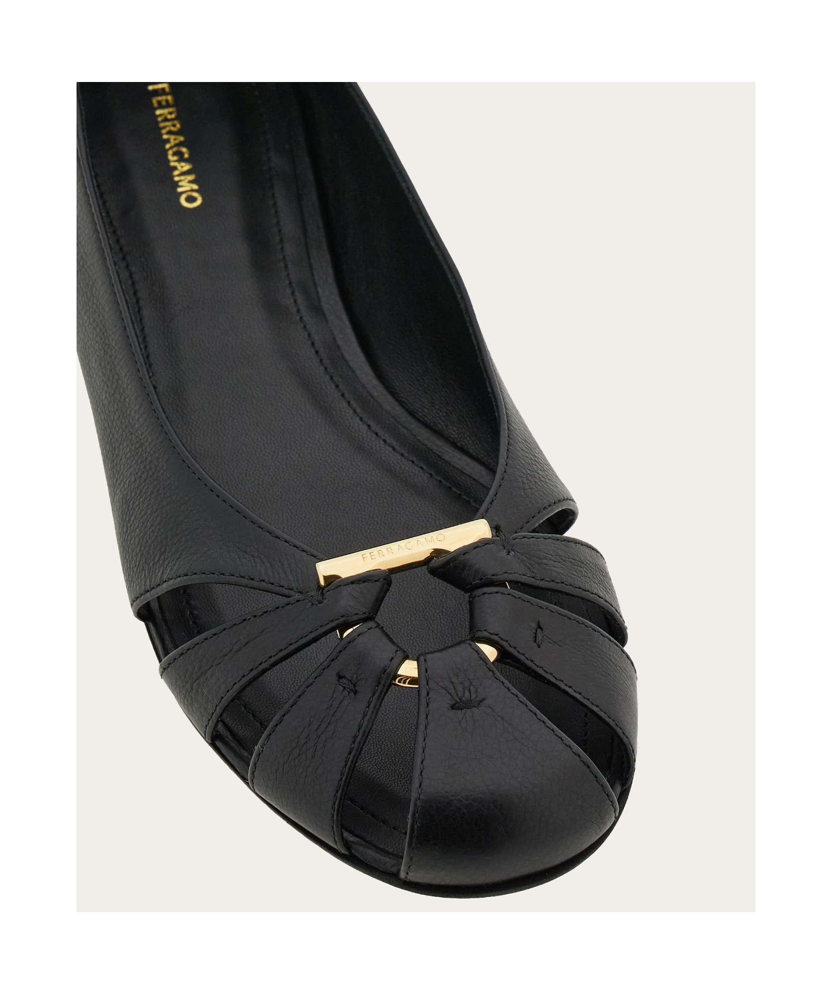 Ferragamo Gancini Ornament Flat Ballerina Shoes In Black