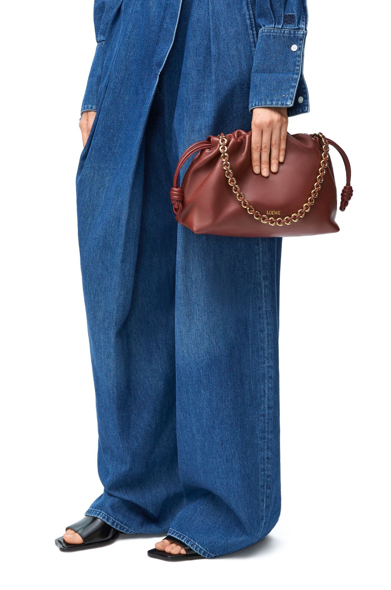 LOEWE LOEWE FLAMENCO MEDIUM DRAWSTRING SHOULDER BAG