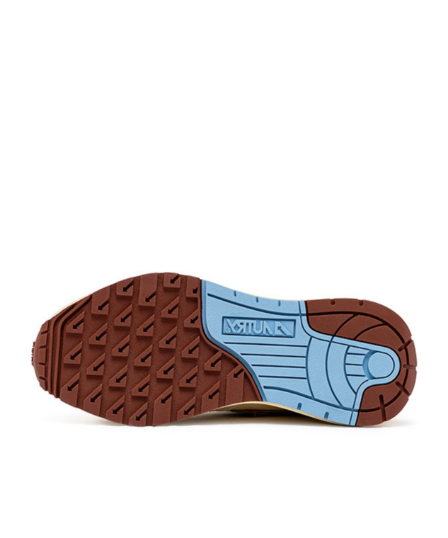 Autry Laced Sneakers In Nude