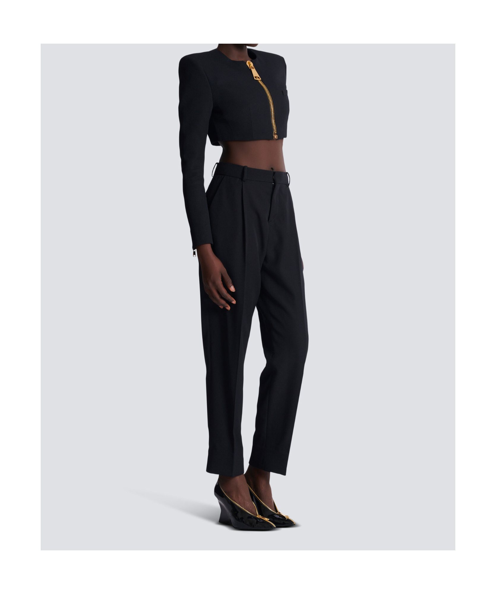 Balmain Cropped Jacket In Grain De Poudre Wool In Black