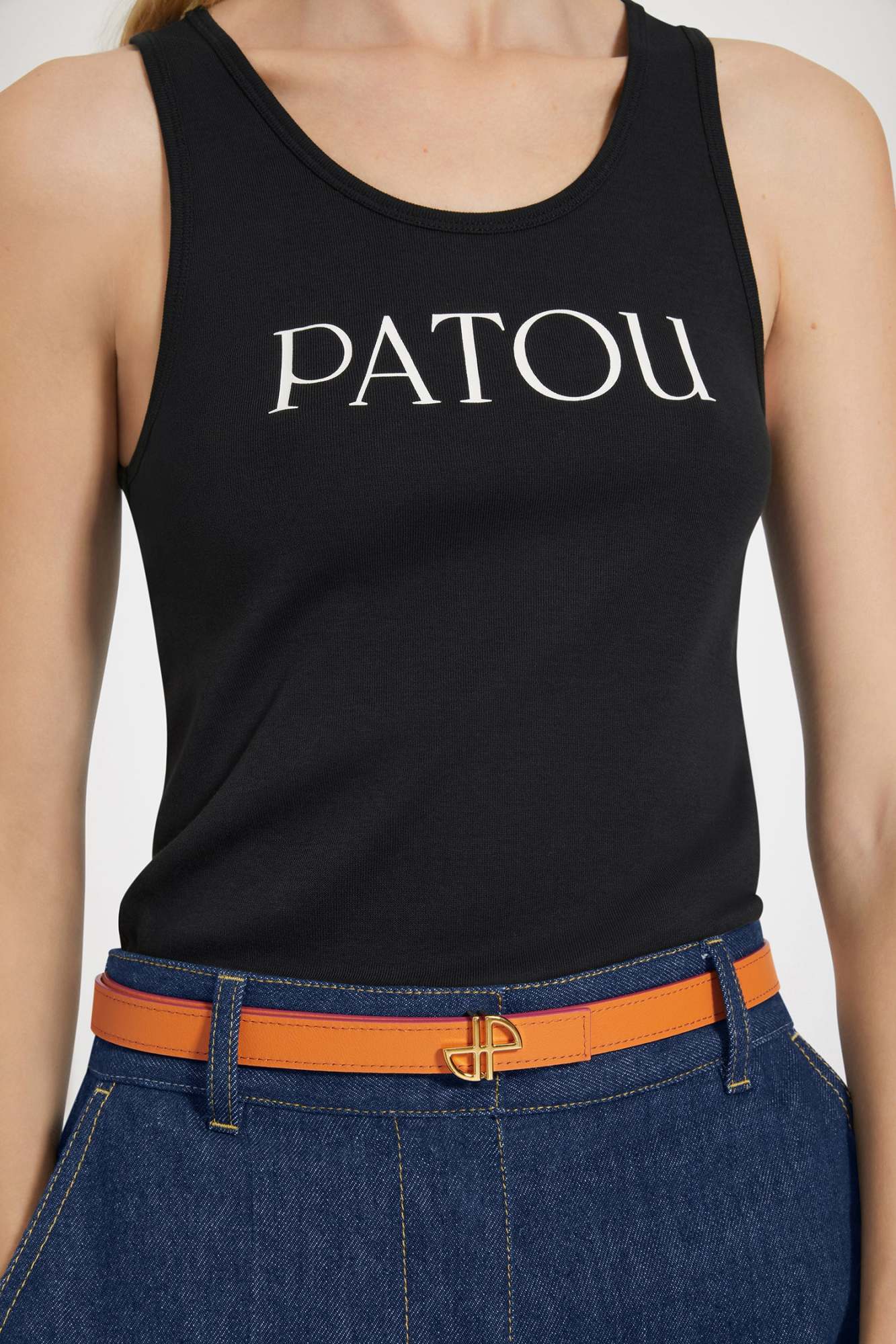 Patou Modern Sleeveless Scoop Neck Tank Top In Black