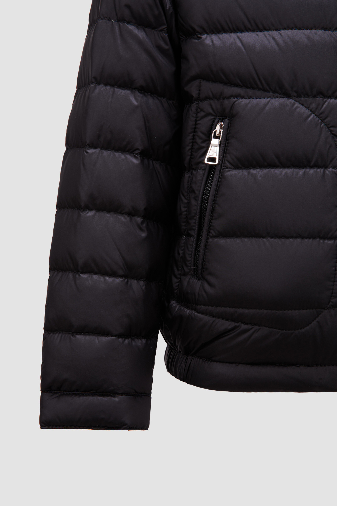 Moncler Long-sleeved Down Jacket In Black