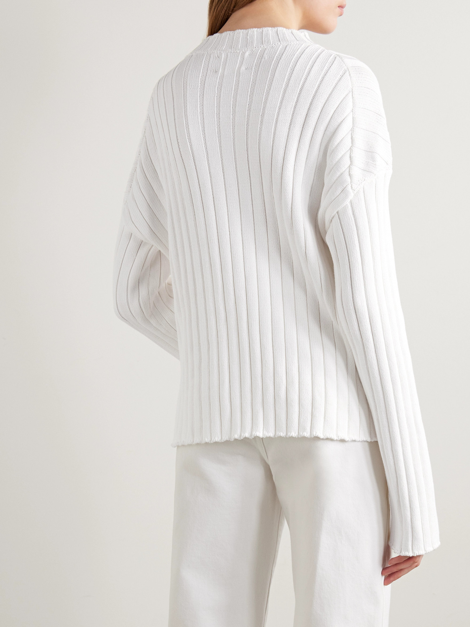 Khaite Long-sleeved Sweater In White