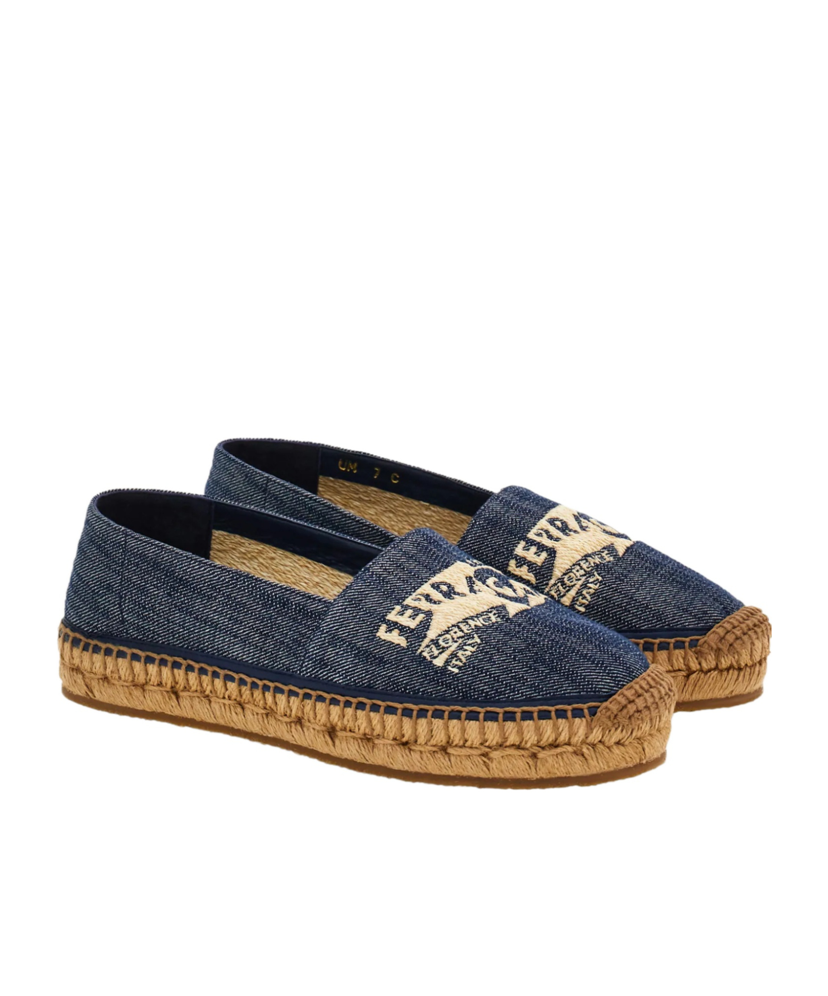 Ferragamo Logo Pattern Low-cut Casual Shoes In Black