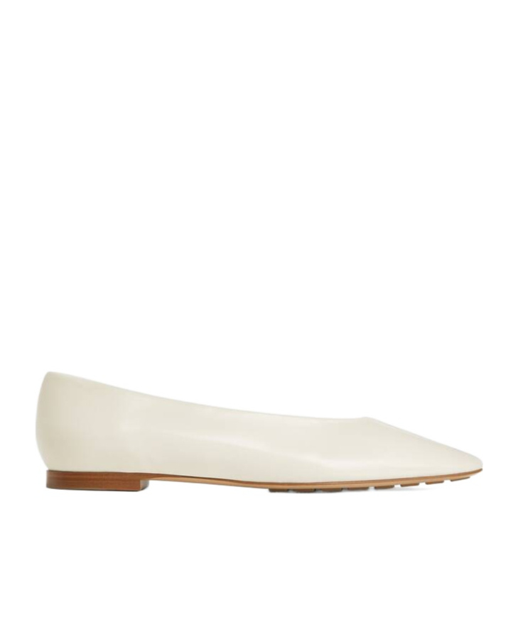 Bottega Veneta Women Ivory Leather Sofia Ballerinas In White