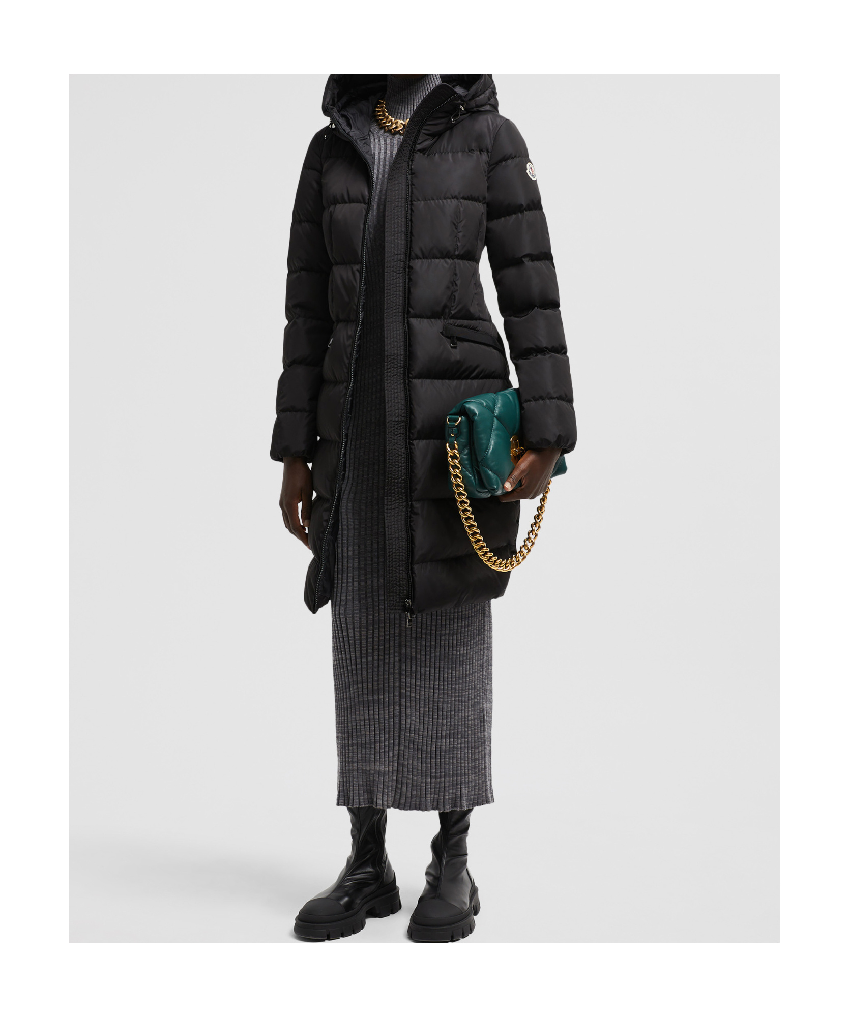 Moncler Doudoune Mi-longue À Capuche Suyen In Black